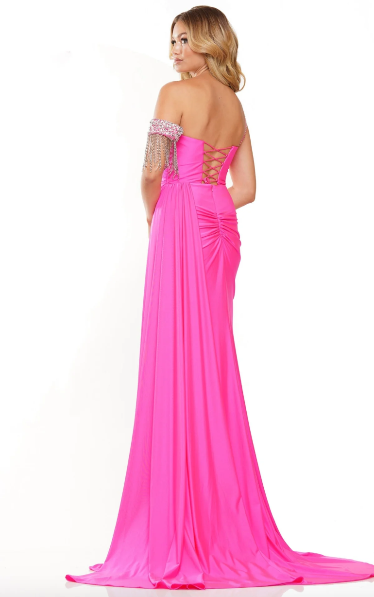 GLAMOROUS SATIN LYCRA 1 SPAGHETTI STRAP SWEETHEART NECKLINE REMOVABLE BEJEWELED ARMBAND LACE-UP BACK HIGH SLIT SWEEPING TRAIN FITTED FORMAL GOWN BY COLORS DRESS 3275