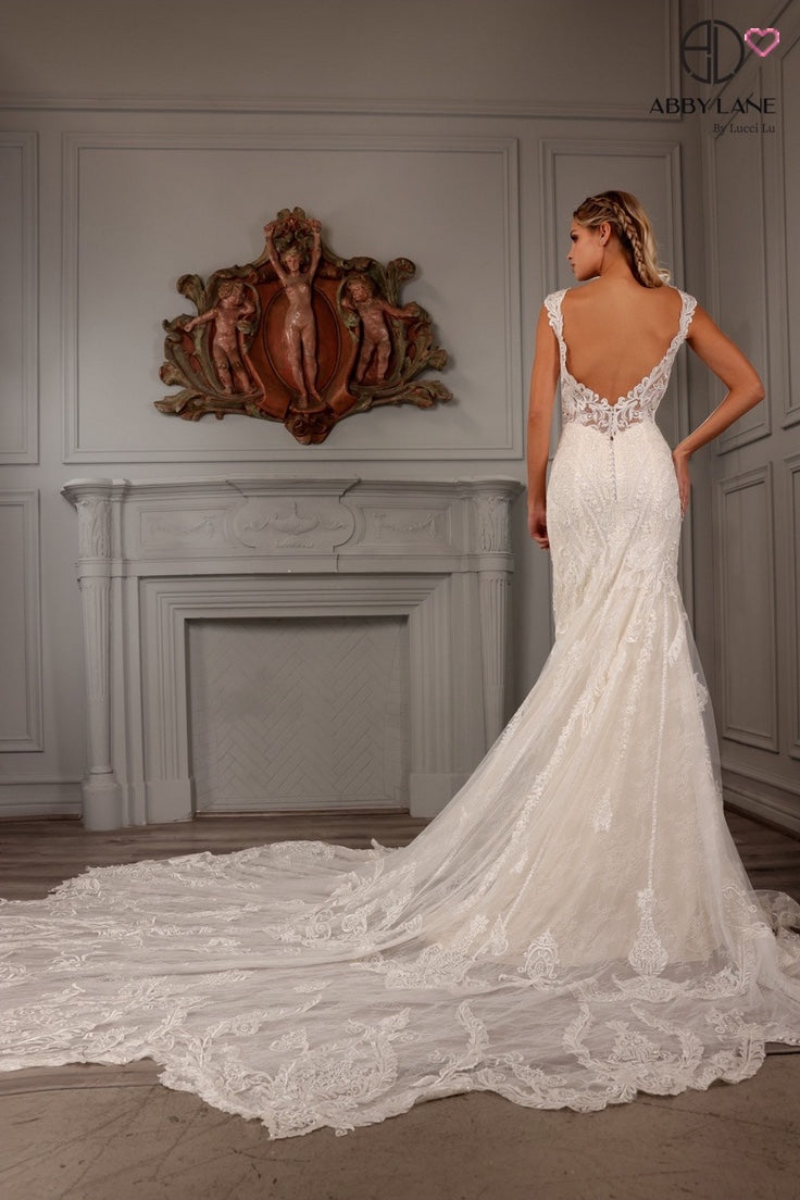 LACE EMBROIDERY & TULLE MERMAID TRUMPET BRIDAL GOWN DEEP V-NECK OPEN V-BACK COVERED BUTTONS STUNNING TRAIN BY ABBY LANE 97159