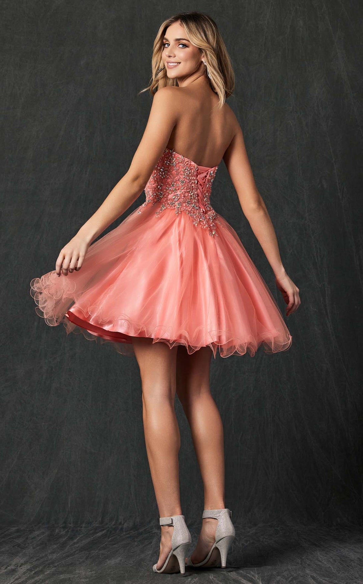 INTRICATELY BEADED STRAPLESS SWEETHEART BODICE A-LINE TULLE SKIRT LACE-UP CORSET BACK SHORT FORMAL DRESS