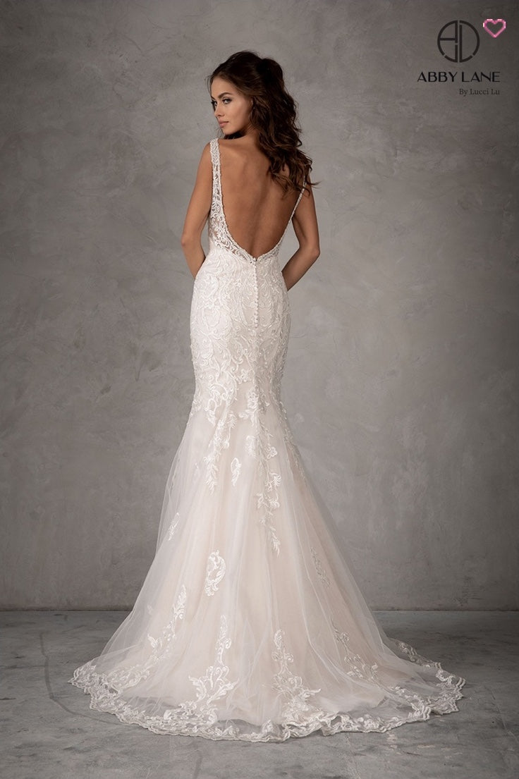 STUNNING FIT & FLARE MERMAID BRIDAL GOWN WITH LOW OPEN BACK COVERED BUTTONS V-NECK + LACE APPLIQUES TRUMPET SKIRT WITH TRAIN BY ABBY LANE 97107