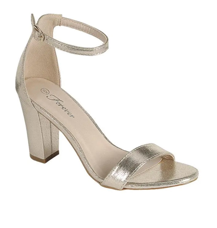CLASSY HIGH BLOCK HEEL WITH ANKLE STRAP IN RED OR CHAMPAGNE